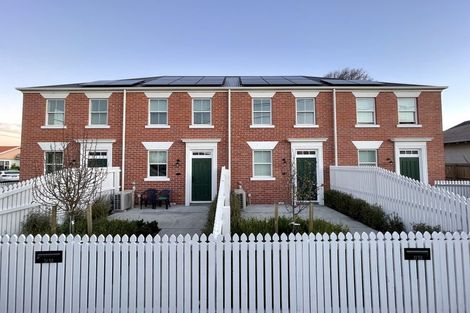 Photo of property in 30 Hargest Crescent, Saint Kilda, Dunedin, 9012