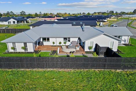 Photo of property in 31 Suffolk Drive, Kirwee, 7571