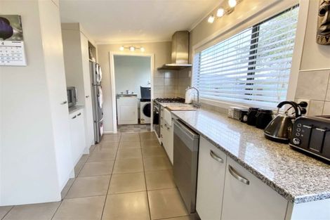 Photo of property in 17 Moa Street, Waikiwi, Invercargill, 9810