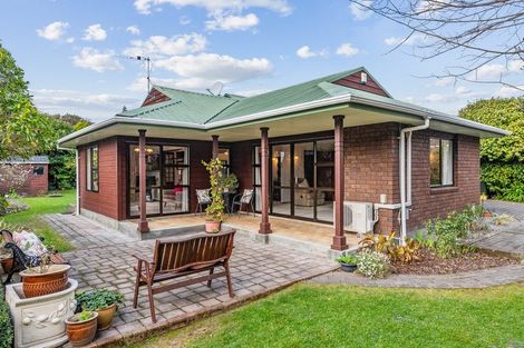 Photo of property in 15 Windsor Avenue, Waikanae, 5036