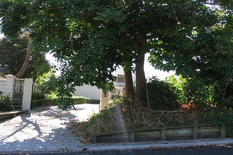 Photo of property in 32 Cliff Road, Torbay, Auckland, 0630