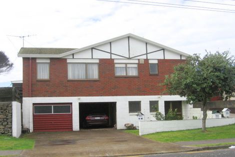 Photo of property in 1/63 Ranch Road, Mount Maunganui, 3116