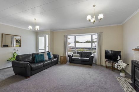 Photo of property in 7b Roto Street, Westown, New Plymouth, 4310