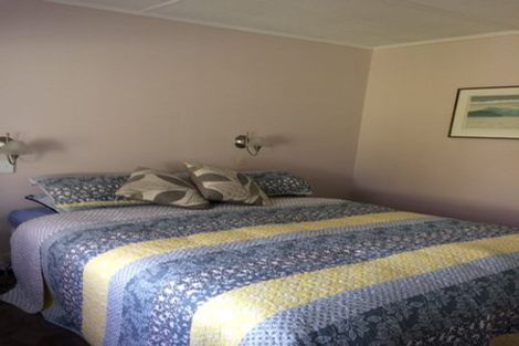 Photo of property in 8 Thompson Terrace, Toi Toi, Nelson, 7010