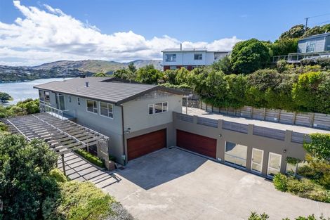 Photo of property in 62 Kiriwai Road, Paremata, Porirua, 5024