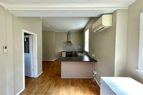 Photo of property in 219 Coutts Street, Rongotai, Wellington, 6022