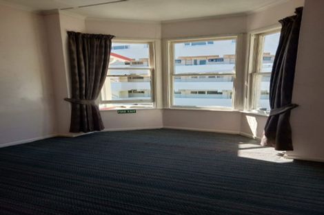 Photo of property in 5 Claremont Grove, Mount Victoria, Wellington, 6011