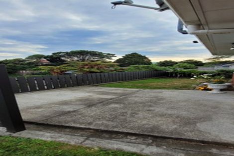 Photo of property in 8 Burns Street, Westown, New Plymouth, 4310