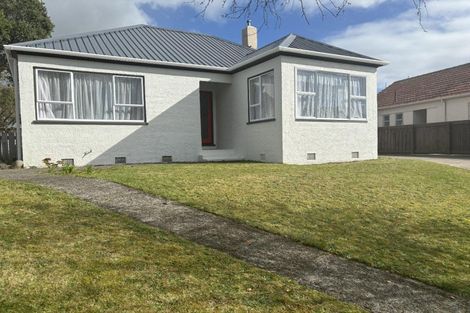Photo of property in 40 Wrantage Street, Westown, New Plymouth, 4310