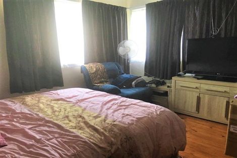 Photo of property in 157 Don Buck Road, Massey, Auckland, 0614