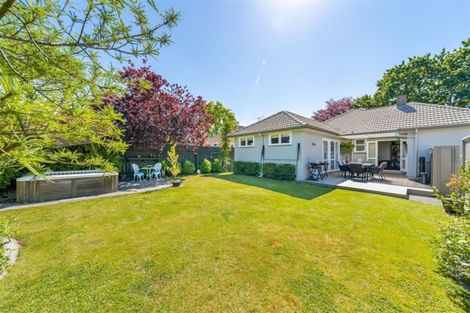 Photo of property in 350 Fergusson Drive, Heretaunga, Upper Hutt, 5018