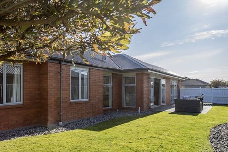 Photo of property in 72 St Lukes Street, Woolston, Christchurch, 8062