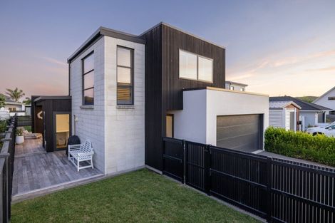 Photo of property in 12 Tuangi Way, Papamoa Beach, Papamoa, 3118