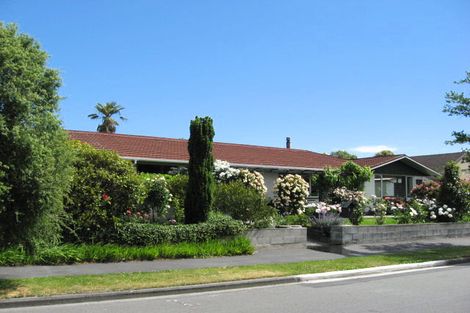 Photo of property in 3 Rachel Place Avonhead Christchurch City