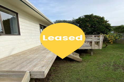 Photo of property in 12a Tamaki Bay Drive, Pakuranga, Auckland, 2010