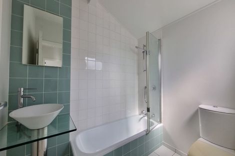 Photo of property in 17b Warwick Street, Morningside, Auckland, 1022