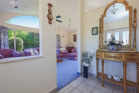 Photo of property in 9 Claridge Place, Taradale, Napier, 4112