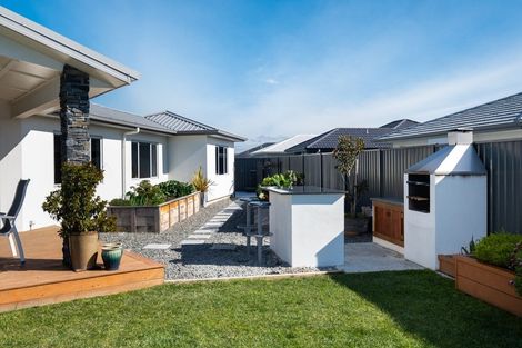 Photo of property in 11 Kaituna Place, Te Awa, Napier, 4110