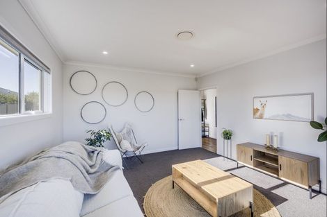 Photo of property in 54 Eriksen Road, Te Awa, Napier, 4110