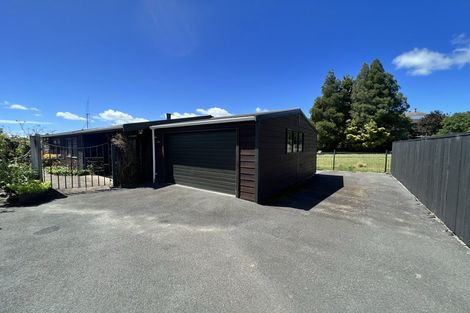 Photo of property in 128b Lake Crescent, Hamilton Lake, Hamilton, 3204