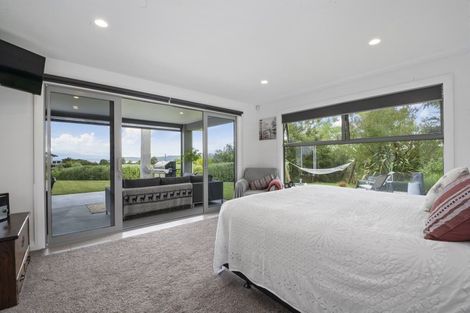 Photo of property in 31 Magnolia Rise, Waipahihi, Taupo, 3330