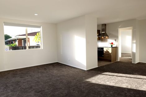 Photo of property in 27a Doment Crescent, Orewa, 0931