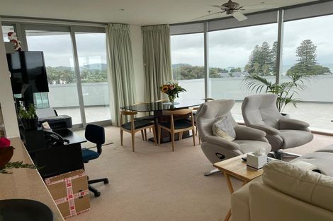Photo of property in 401/11 Tamariki Avenue, Kelston, Auckland, 0602