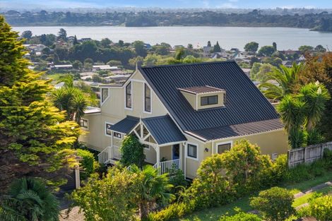 Photo of property in 40 Corinna Street, Welcome Bay, Tauranga, 3112