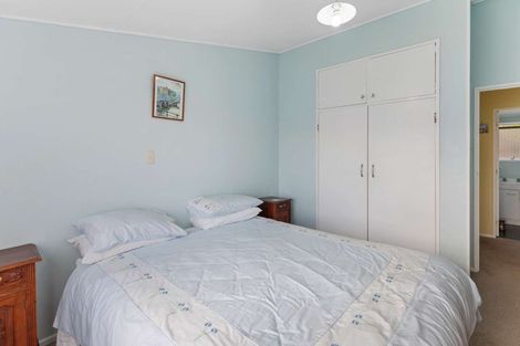 Photo of property in 43a Sandspit Road, Waiuku, 2123