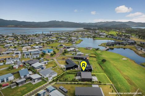 Photo of property in 129 Ngaio Drive, Matarangi, Whitianga, 3592