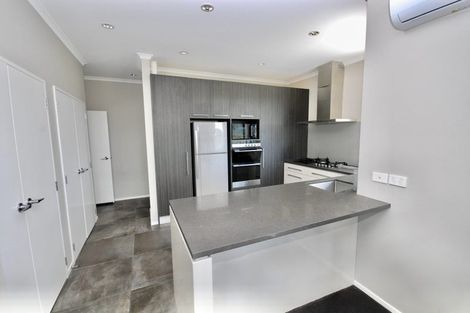 Photo of property in 11 Mauku Lane, Greenhithe, Auckland, 0632