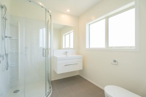 Photo of property in 7 Pine Hill Rise, Glenside, Wellington, 6037