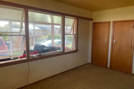 Photo of property in 35 Egmont Street, Hawera, 4610