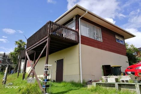 Photo of property in 1/18 Elmira Place, Browns Bay, Auckland, 0630