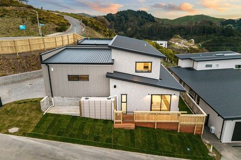 Photo of property in 1 Trysail Place, Whitby, Porirua, 5024
