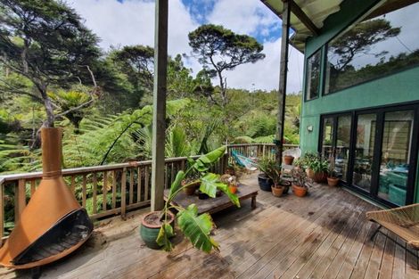 Photo of property in 50 Lone Kauri Road, Karekare, New Lynn, 0772