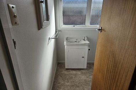 Photo of property in 1/170 Ruahine Street, Roslyn, Palmerston North, 4414