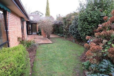 Photo of property in 4 Parkstone Avenue, Ilam, Christchurch, 8041