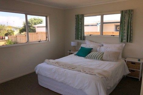 Photo of property in 283 Dickson Road, Papamoa Beach, Papamoa, 3118