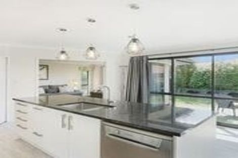 Photo of property in 1 Teal Close, Woolston, Christchurch, 8023