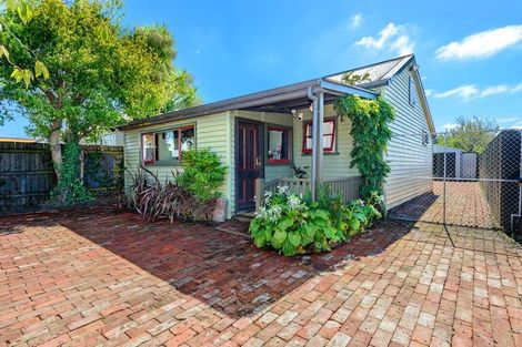 Photo of property in 437 Ferry Road, Woolston, Christchurch, 8023