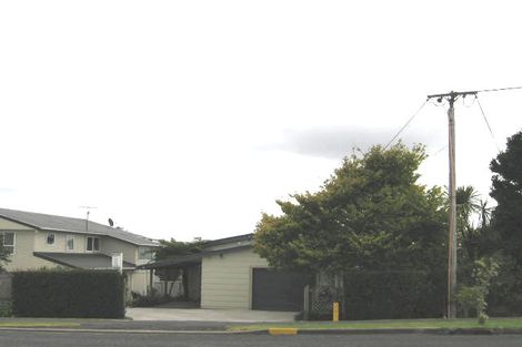 Photo of property in 308 Sunset Road, Windsor Park, Auckland, 0632