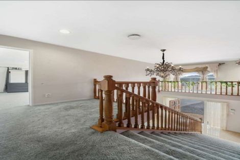 Photo of property in 12 De Havilland Drive, Goodwood Heights, Auckland, 2105
