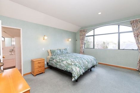 Photo of property in 21 Grosvenor Place, Rototuna, Hamilton, 3210