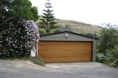 Photo of property in 16 Ocean View Terrace, Sumner, Christchurch, 8081