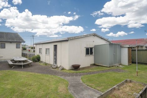 Photo of property in 15 Pemberton Crescent, Greerton, Tauranga, 3112