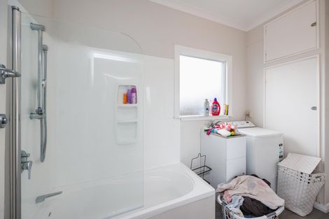 Photo of property in 96 Ferguson Street, West End, Palmerston North, 4412