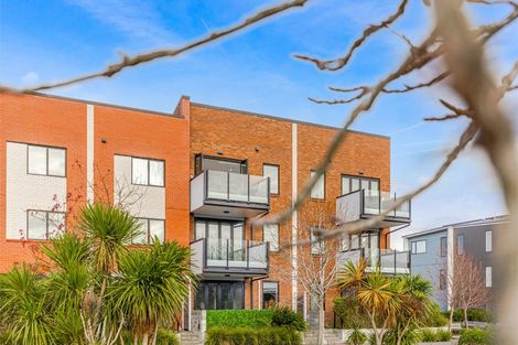 Photo of property in 6/7 Uku Lane, Hobsonville, Auckland, 0616