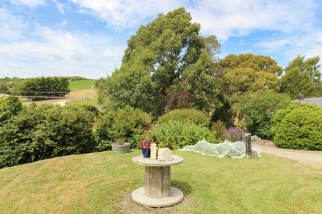 Photo of property in 52 Wellington Street, Enfield, Oamaru, 9491