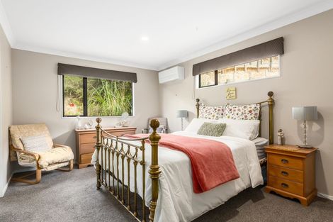 Photo of property in 5 Gybe Place, Whitby, Porirua, 5024